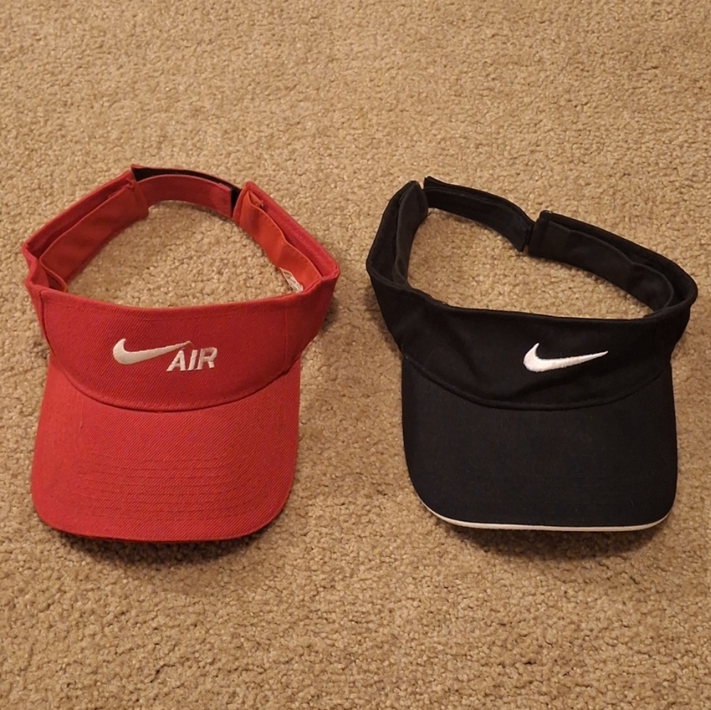 2 NIKE GOLF/TENNIS VISORS RED/BLACK